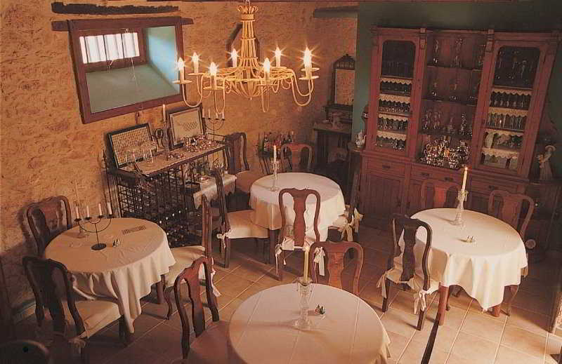 Era De La Corte Antigua  Exteriör bild